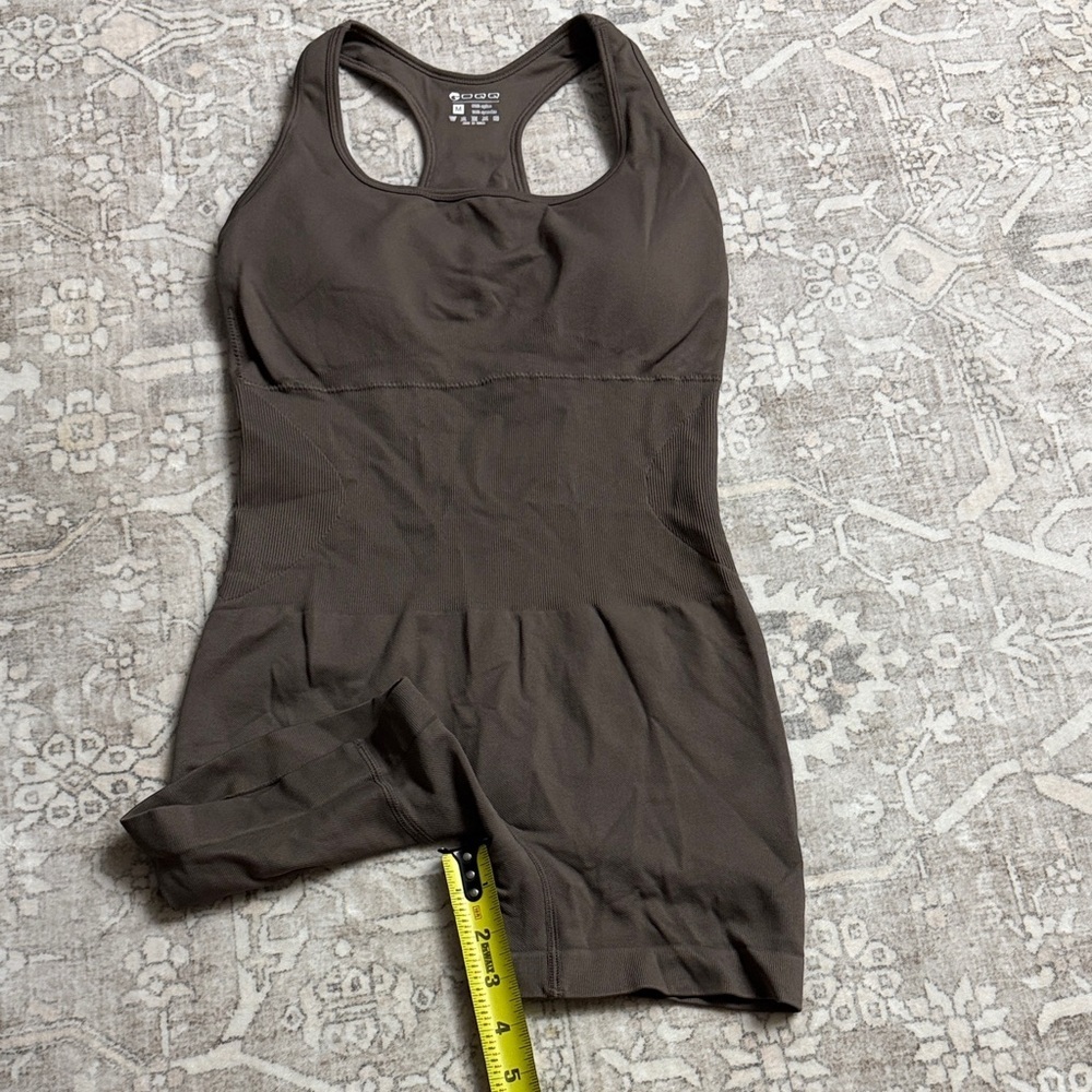 OQQ Brown Racerback Athletic Romper Women’s Size M - Picture 5 of 6